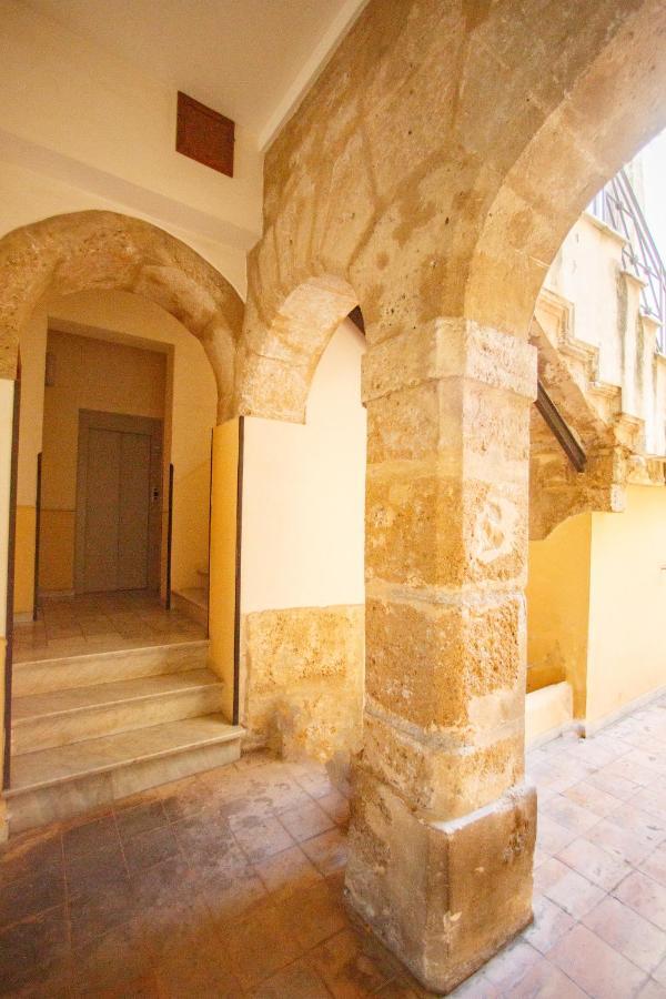A Casa Di Francy Apartment Palermo Ngoại thất bức ảnh